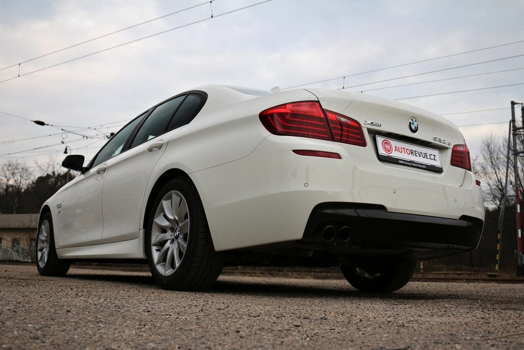2013-10-bmw-520xdrive-9.jpg