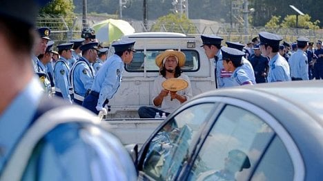 Náhledový obrázek - Japonský boj s terorismem: vězení za rybaření či sběr hub