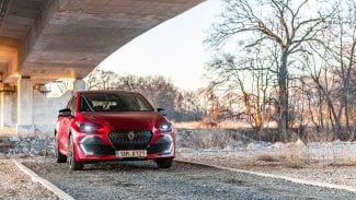 Náhledový obrázek - Na český trh dorazilo nové Clio. Je větší, modernější a nabídne LPG i skvělý hybrid