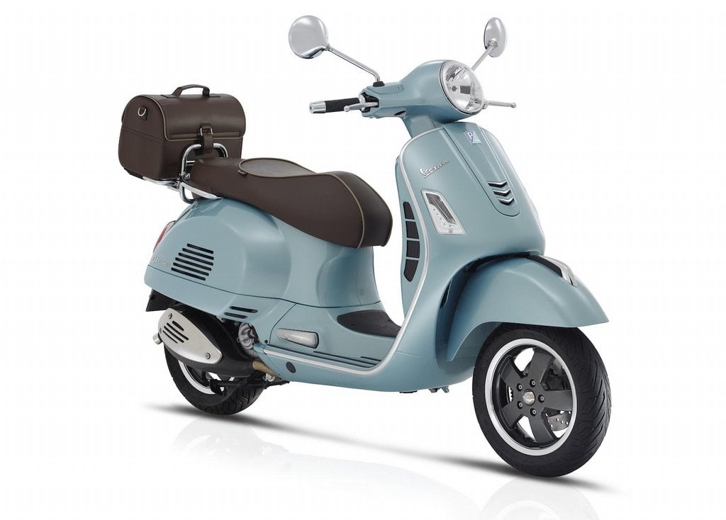 2013-05-vespa-settantesimo-3.jpg