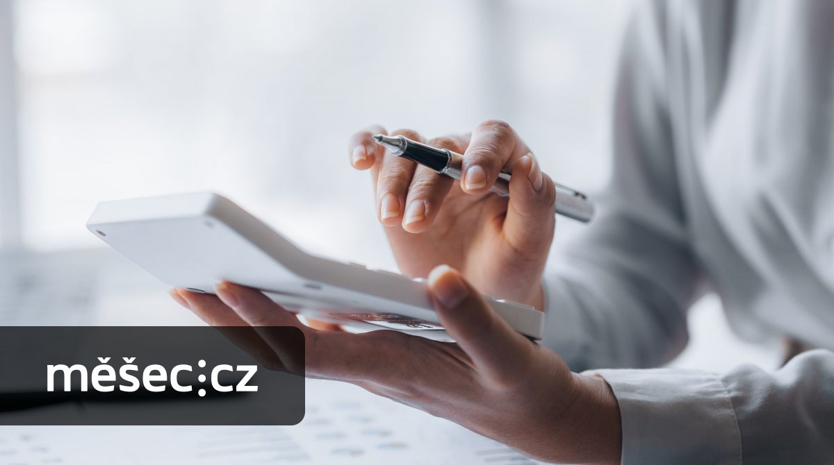 Nemocenská je letos od určitého výdělku vyšší. Spočítejte si, na kolik vychází vám