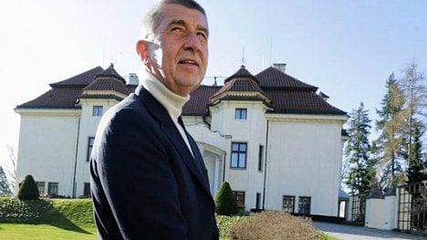 Náhledový obrázek - Kupte ArcelorMittal, doporučil Babiš Třineckým železárnám