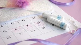 Náhledový obrázek - Krvácení a špinění mimo menstruaci se může dostavit v důsledku užívání antikoncepce. Doprovázet ho mohou i další projevy