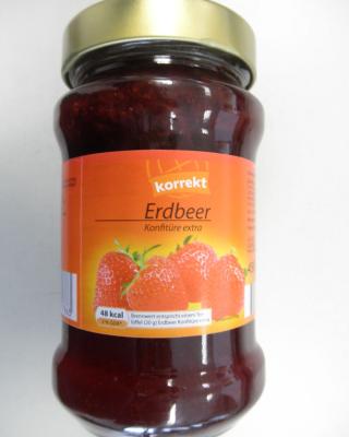 korrekt Jahodový džem extra. Kategorie: Falšované potraviny. Nevyhovující parametr: obsah jahod. Výrobek osbahoval pouze 38,9 g ovoce ve 100 g výrobku. Spotřebitel tak byl uváděn v omyl označením: "Vyrobeno z 50 g ovoce na 100 g." Země výroby: Belgie. Místo kontroly: Globus ČR, k.s. Trmice