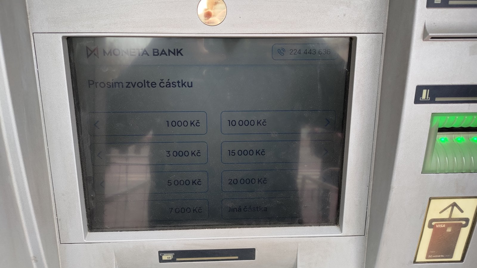 ATM MONETA Bank na rohu ulice Krakovská, Václavské náměstí 802/56, Praha 1 (01. 04. 2026)