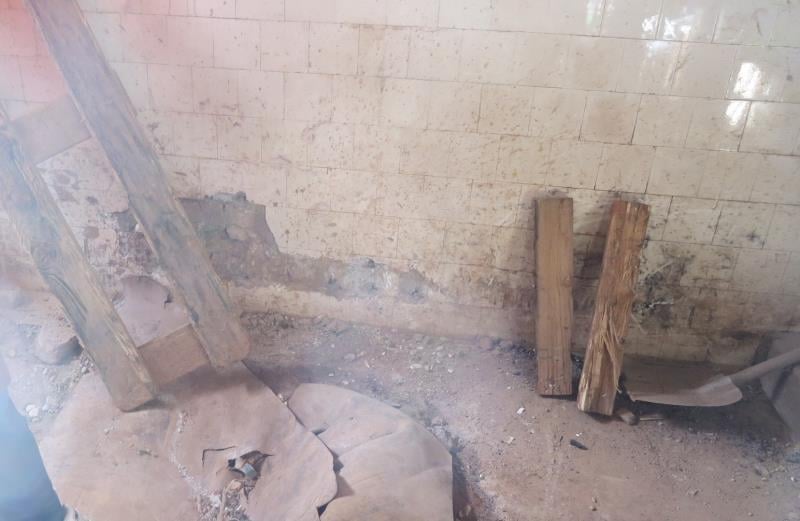 Robert Heidenreich, R.H. BAR, Žihle. Uzavřena pouze část provozovny - sklepní prostory. Zjištěné skutečnosti: Výrazně zanedbaný úklid, nečistoty na stěnách, na podlaze, na regálech či zařízeních, poškození stěn a stropu, riziko kontaminace potravin z důvodu nevyhovujících prostor, velikost či uspořádání prostor pro skladování potravin neumožňuje správnou hygienickou praxi