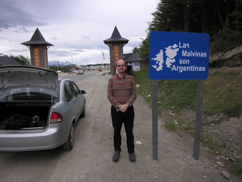 Argentinci se Malvín/Falkland asi nikdy nevzdají. Zde je napsáno „Malvíny jsou argentinské“.