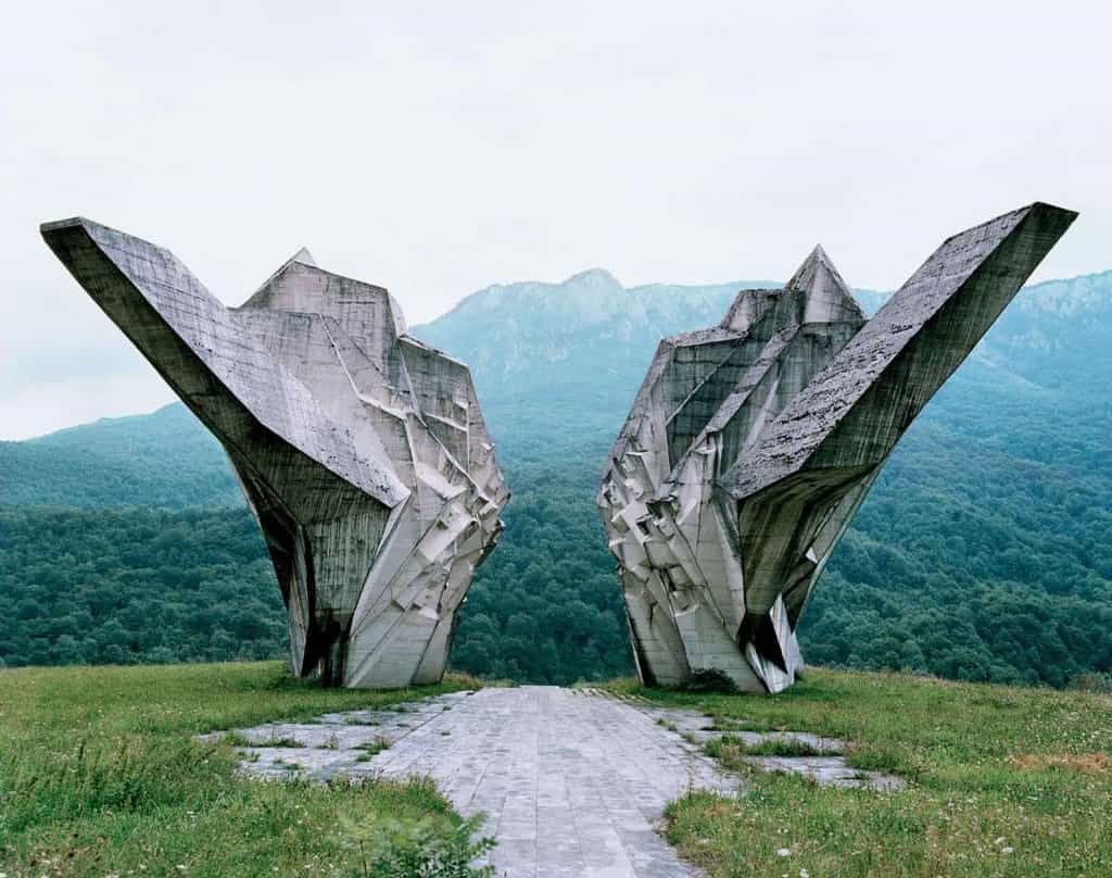 2018-02-opuc5a1tc49bnc3a9-jugoslc3a1vskc3a9-pamc3a1tnc3adky-14.j