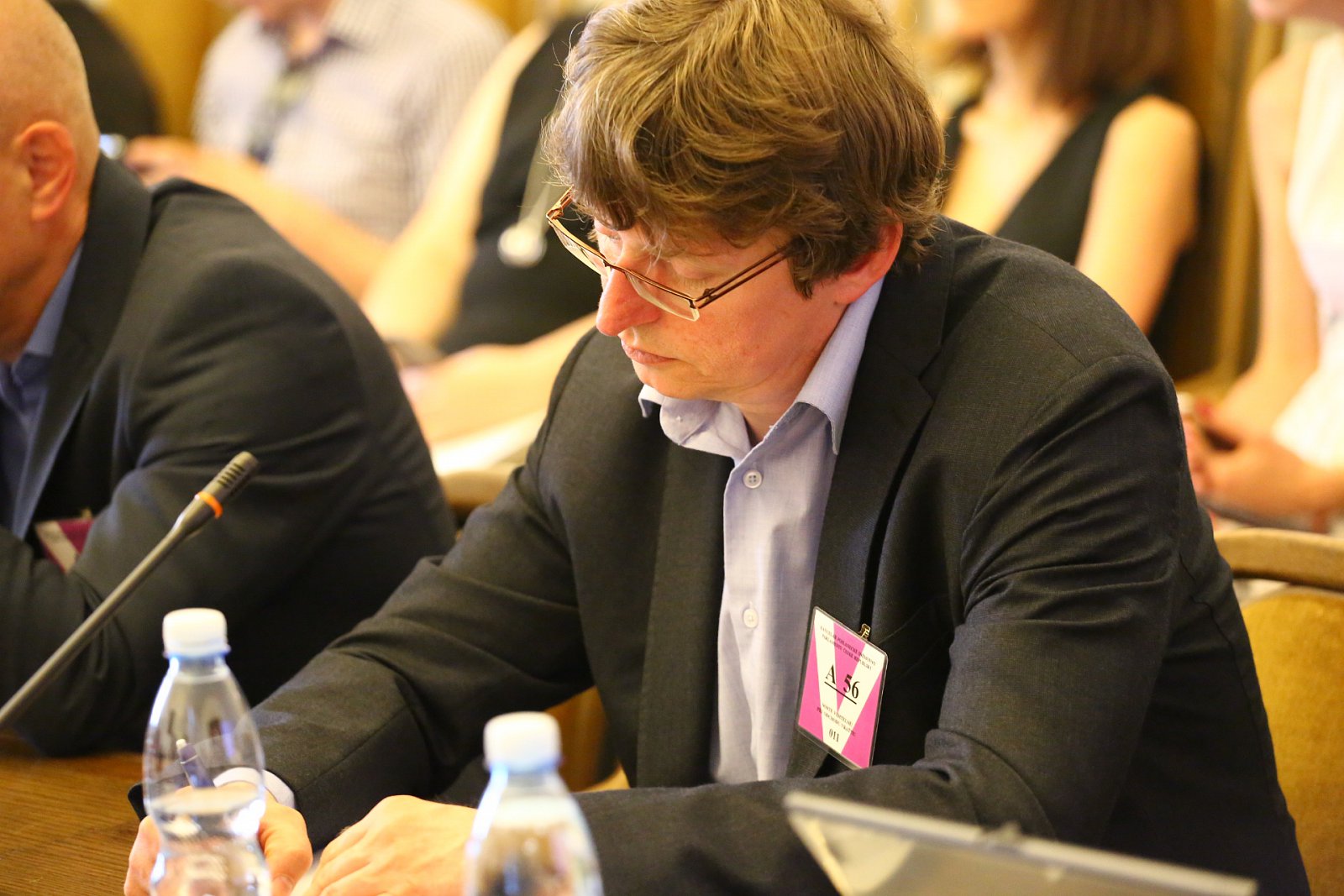 Ostře sledované jednání Volebního výboru sněmovny 3. června 2015