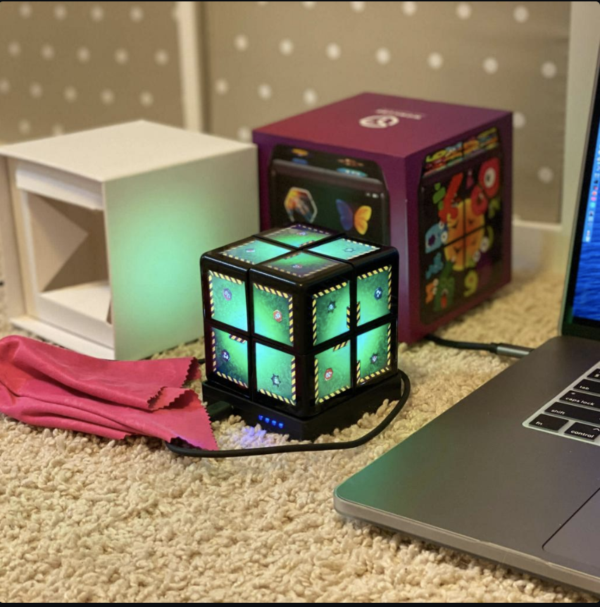 WOWCube