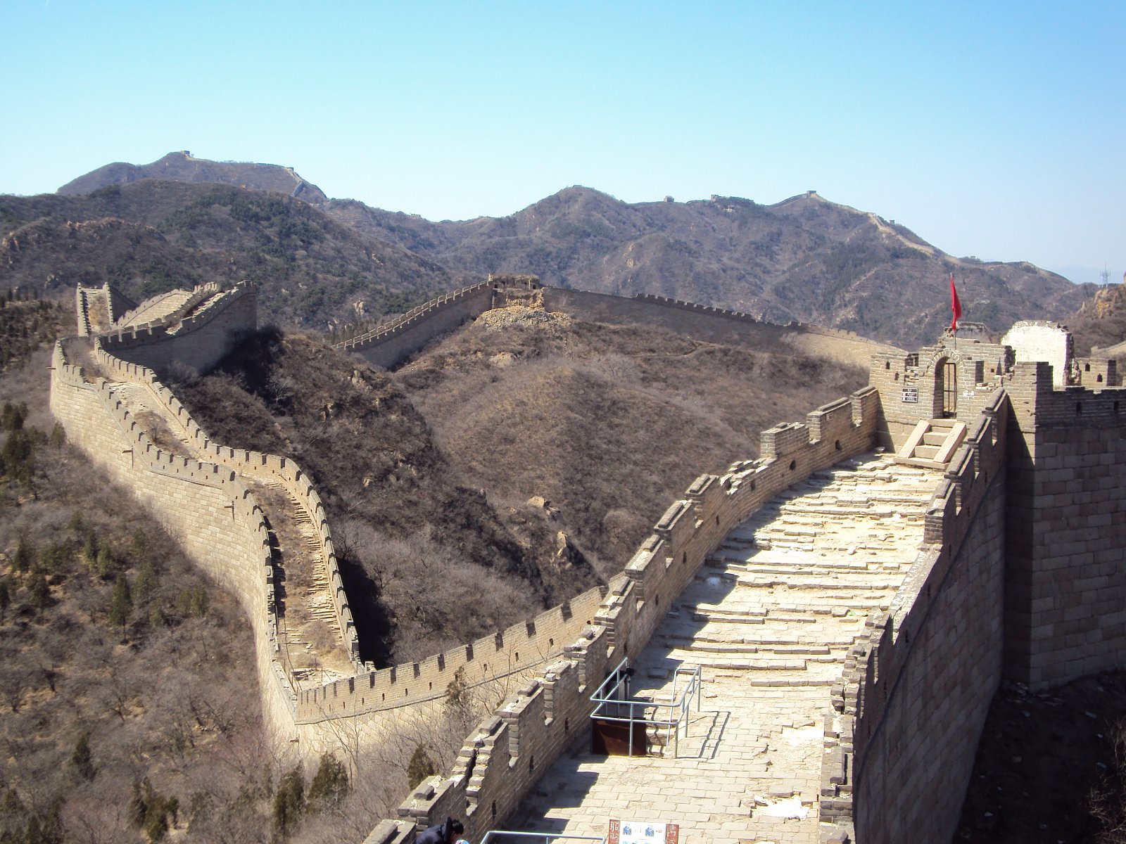 Cyklus Po stopách historie na dokumentárním kanálu Prima Zoom