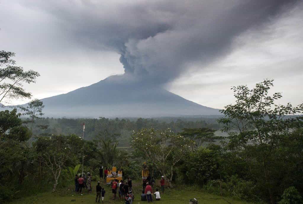 2011-03-sopka-bali.jpg