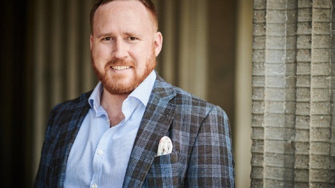 Buffettův indikátor dosahuje 217 procent. Trh levný není, ale rozhodně na něm ani není nebezpečná bublina, říká analytik Tyl