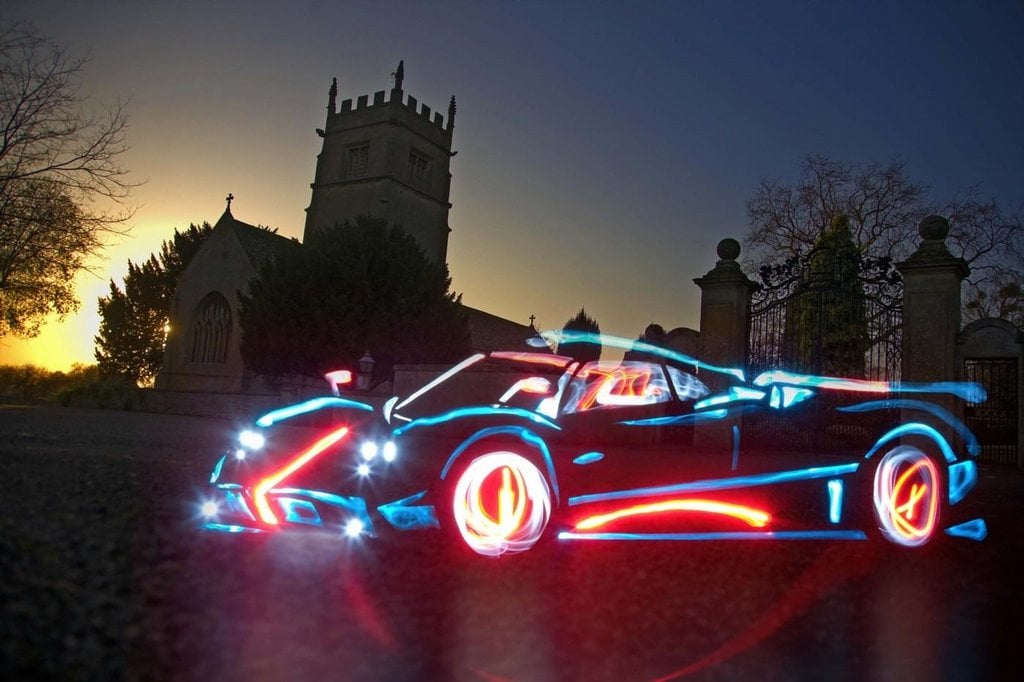 2016-08-z-temnoty-pc599ijc3adc5bedc49bjc3ad-duchac599skc3a1-auta