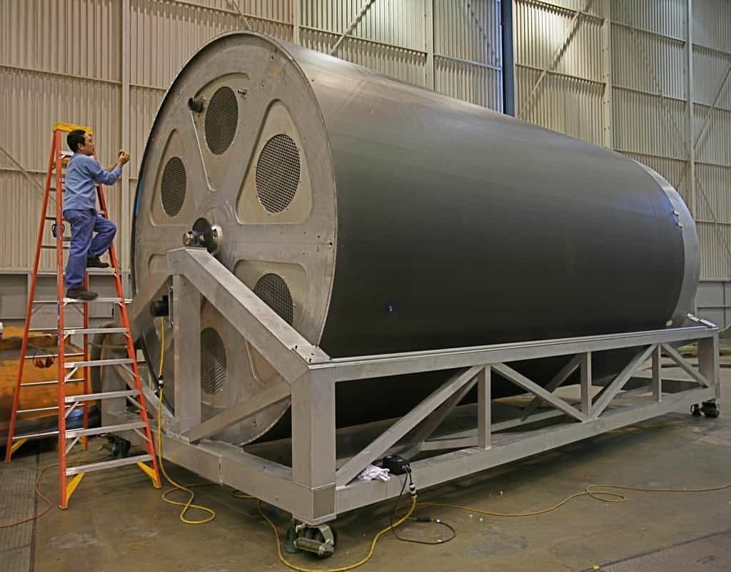 2016-02-elon-musk-vstoupil-do-byznysu-satelitnc3adch-sluc5beeb.j