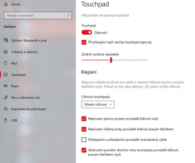 Touchpad je možné zapnout i softwarově v nastavení