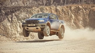 Náhledový obrázek - Sportovní off-road Ford Ranger Raptor dostal bi-turbo diesel a míří do Evropy