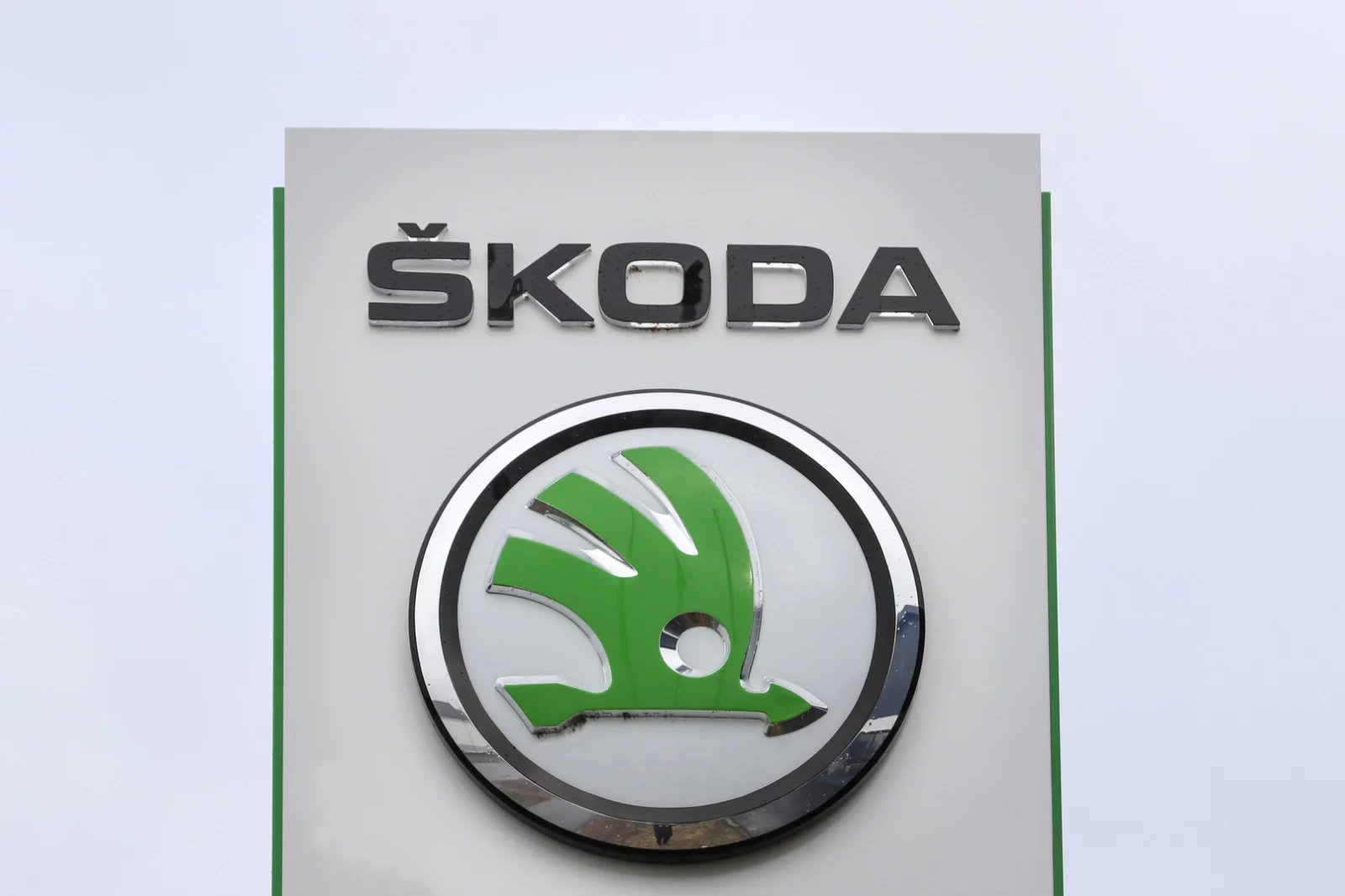2. místo: Škoda Auto - 5 511 138 235 korun.