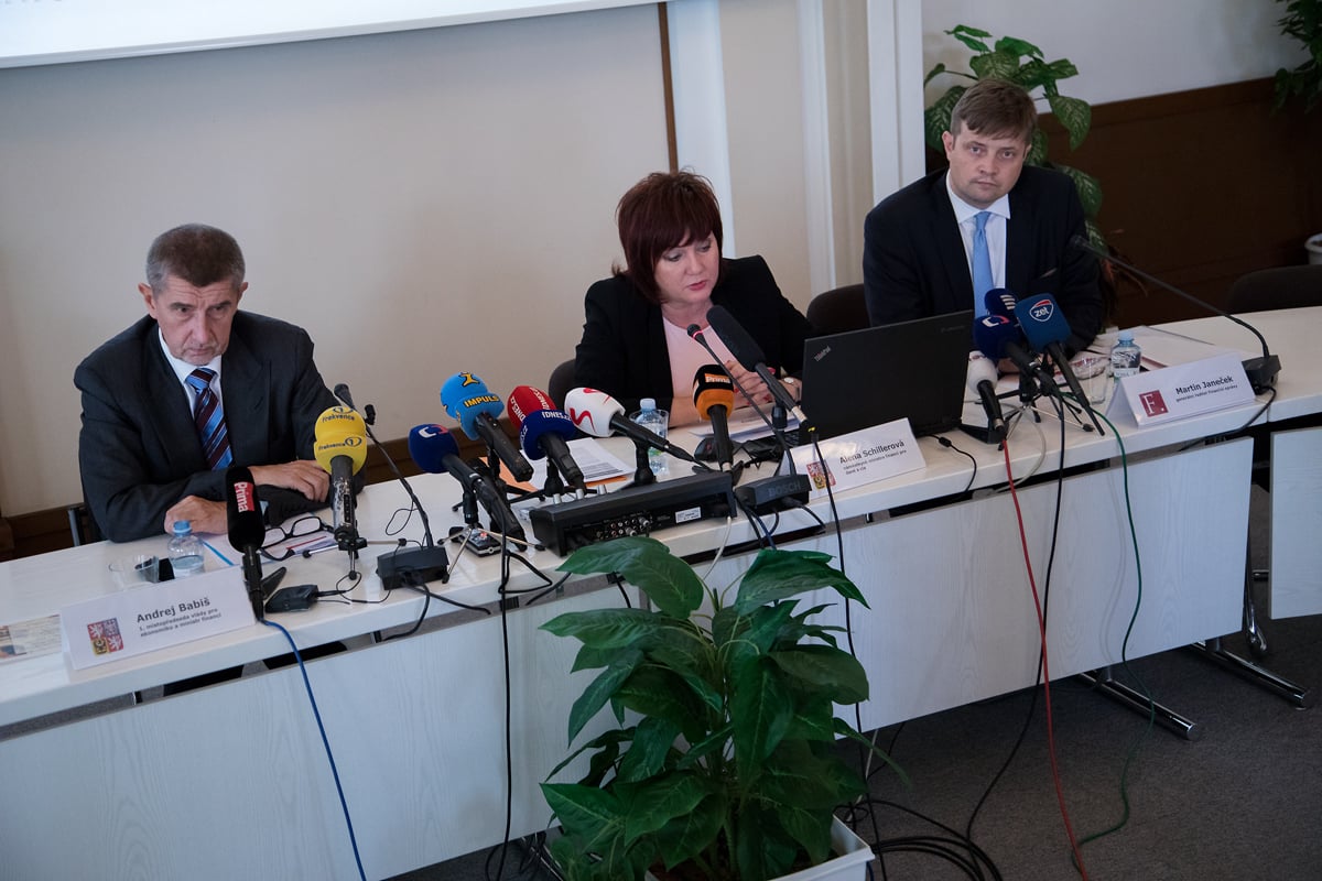 Tisková konference MF k EET (2. 11. 2016)