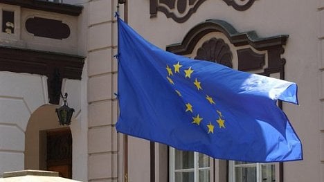 Náhledový obrázek - Evropanů spokojených s členstvím v EU výrazně přibylo. Včetně Čechů