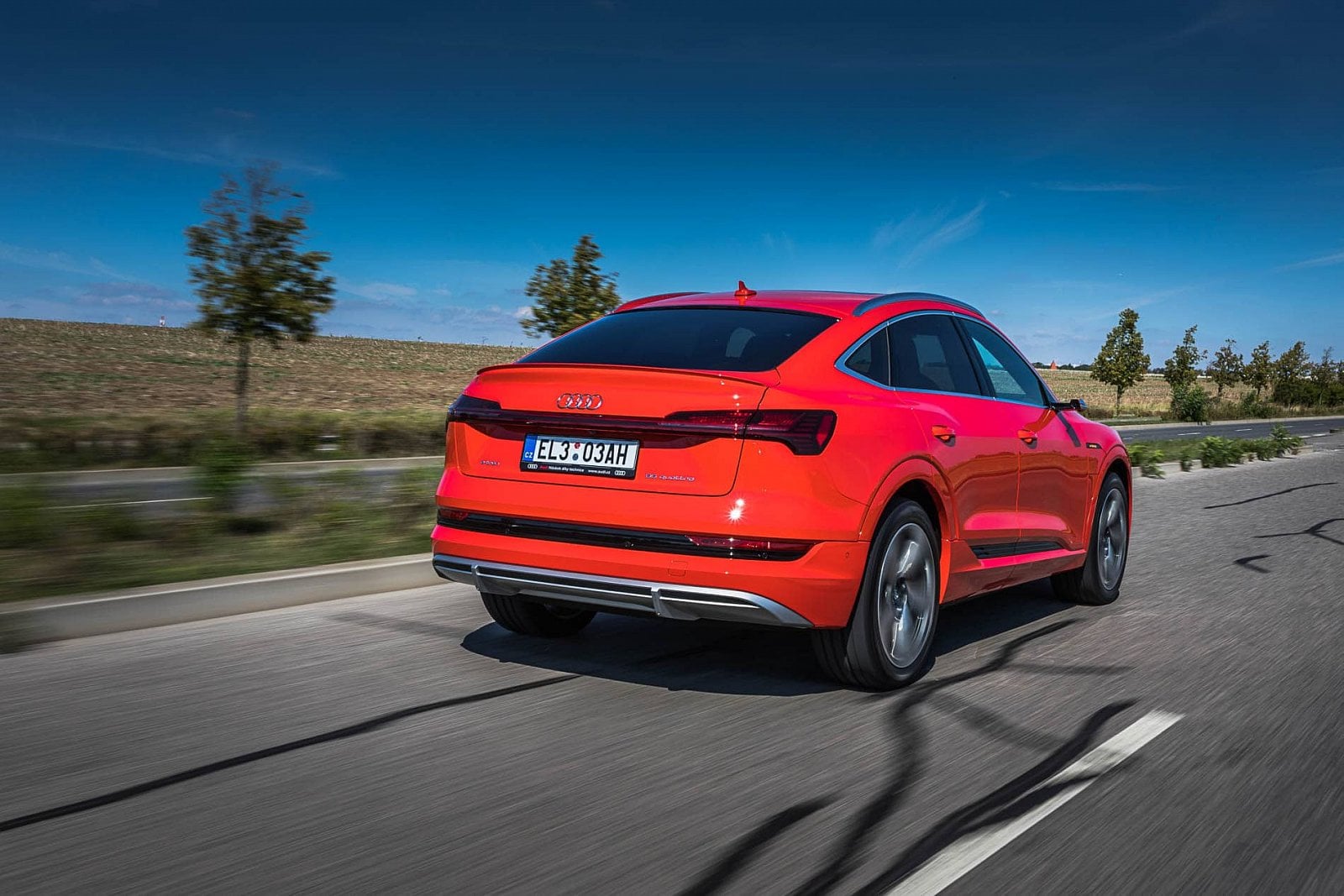 2020-09-aDMB2020_Audi-E-Tron-Sportback55-9481.jpg