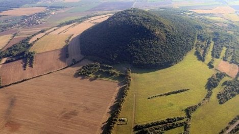 Náhledový obrázek - Komu patří Česko: nejvíc pozemků v Česku má Radovan Vítek