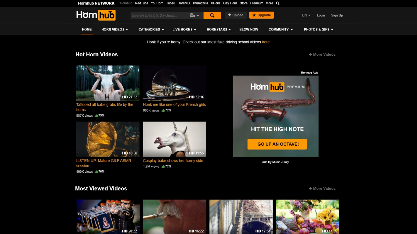 Server PornHub spustil svůj klon zvaný HornHub: tisíce videí s trumpetami a kravími rohy. To musíte vidět!