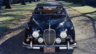 Náhledový obrázek - Jaguar Mk2: Kočkovitý aristokrat umí zapříst, ale i kousnout!