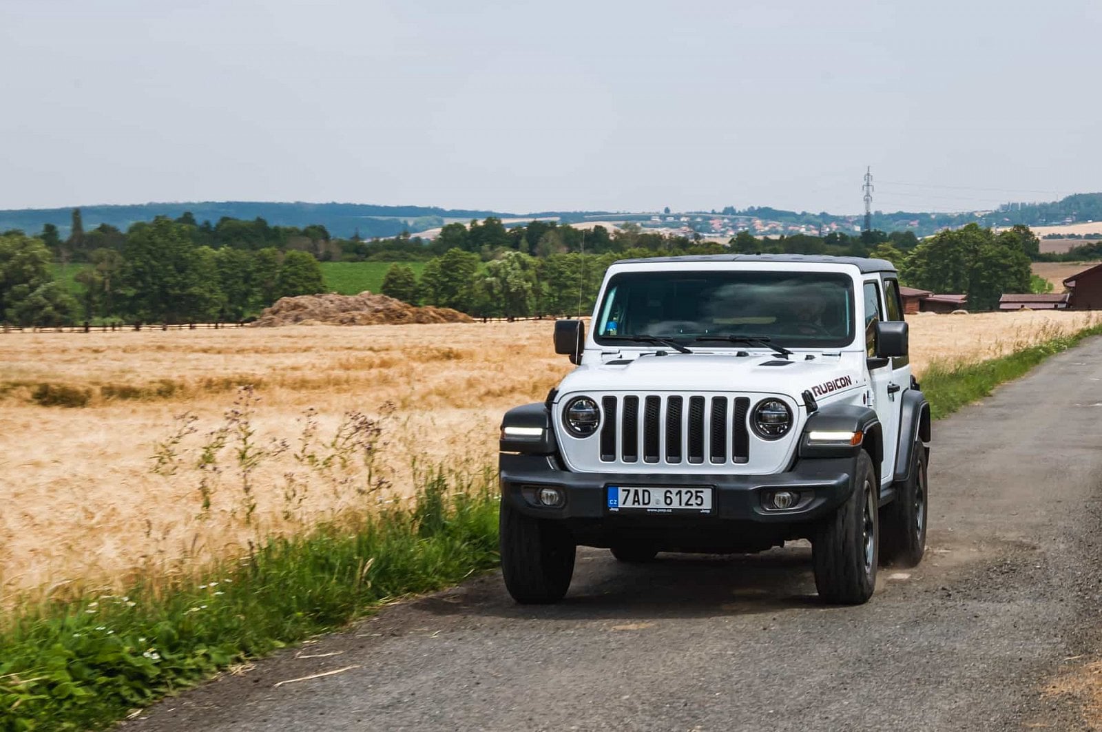 2019-08-jeep-wrangler-rubicon-4-of-67.jpg