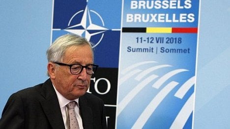 Náhledový obrázek - Juncker se sejde s Trumpem, chce zmírnit obchodní spor