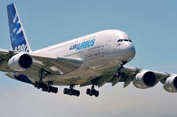 2019-01-airbus-a380.jpg