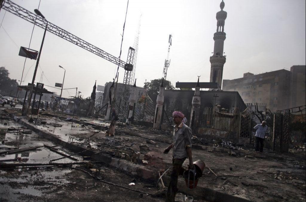 2018-12-vlna-nc3a1silc3ad-v-egyptc49b-mc3a1-stovky-obc49btc3ad-z