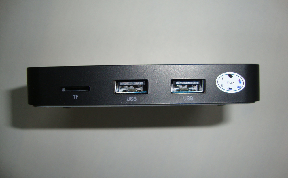 KlikTV - balení Klikboxu S1 a příslušenství