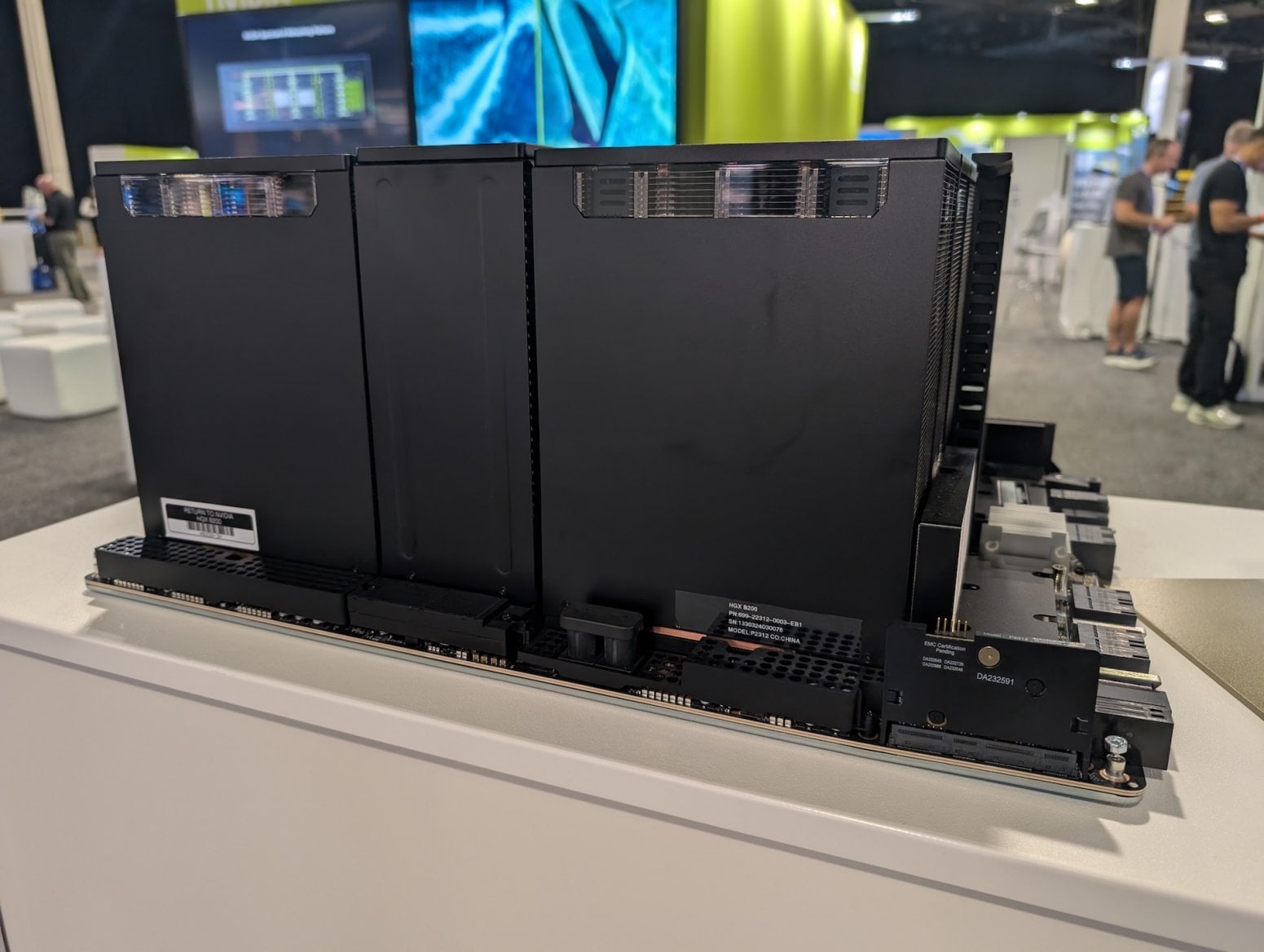 Nvidia HGX B200