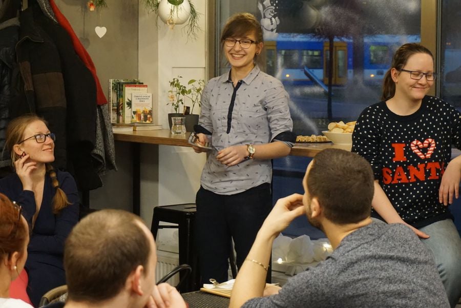 Své veganské sýry nazvané Alexýr představila v lednu 2018 na crowdfundingovém portálu Hithit. Kampaň se podařilo rozjet zejména díky pořádání ochutnávek, říká Alexandra Šulcová.