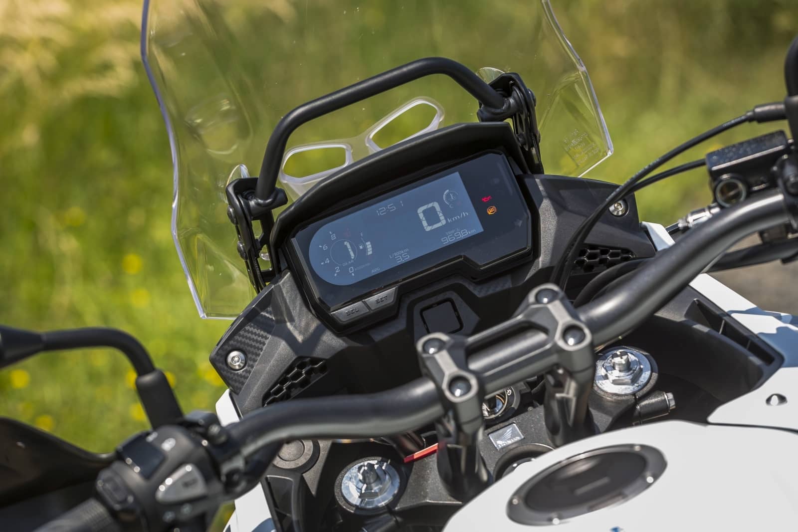 2020-08-aDMB2019_HondaCB500X-9972.jpg