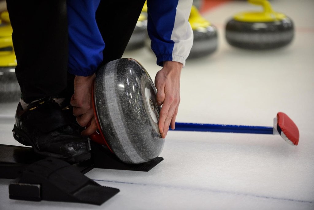 2011-11-curling-promo-2.jpg