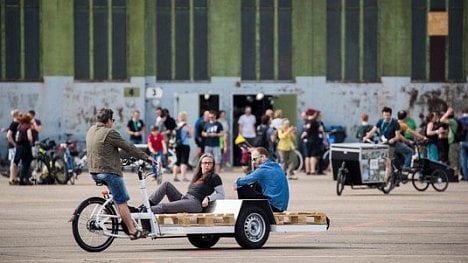 Náhledový obrázek - Berlín dotuje nákladní kola. Chce vytlačit auta z centra