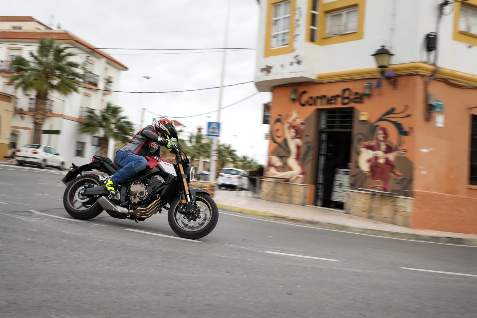 2019-07-71912_Honda-CB650R-YM19-5337.jpg