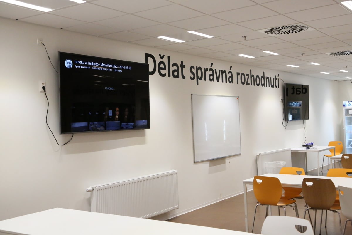 Amazon: Z Dobrovíze až na konec Evropy