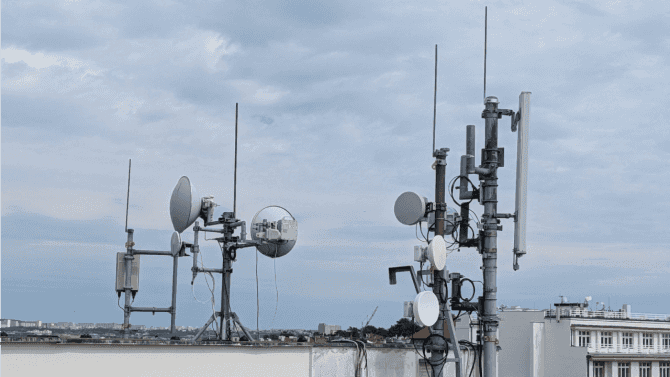 Mobilní 5G vysílač T-Mobilu na Londýnské v Praze