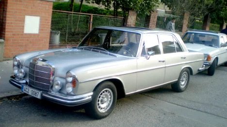Mercedes-Benz W108/109: první čistokrevná S-Klasse se představila před 60 lety