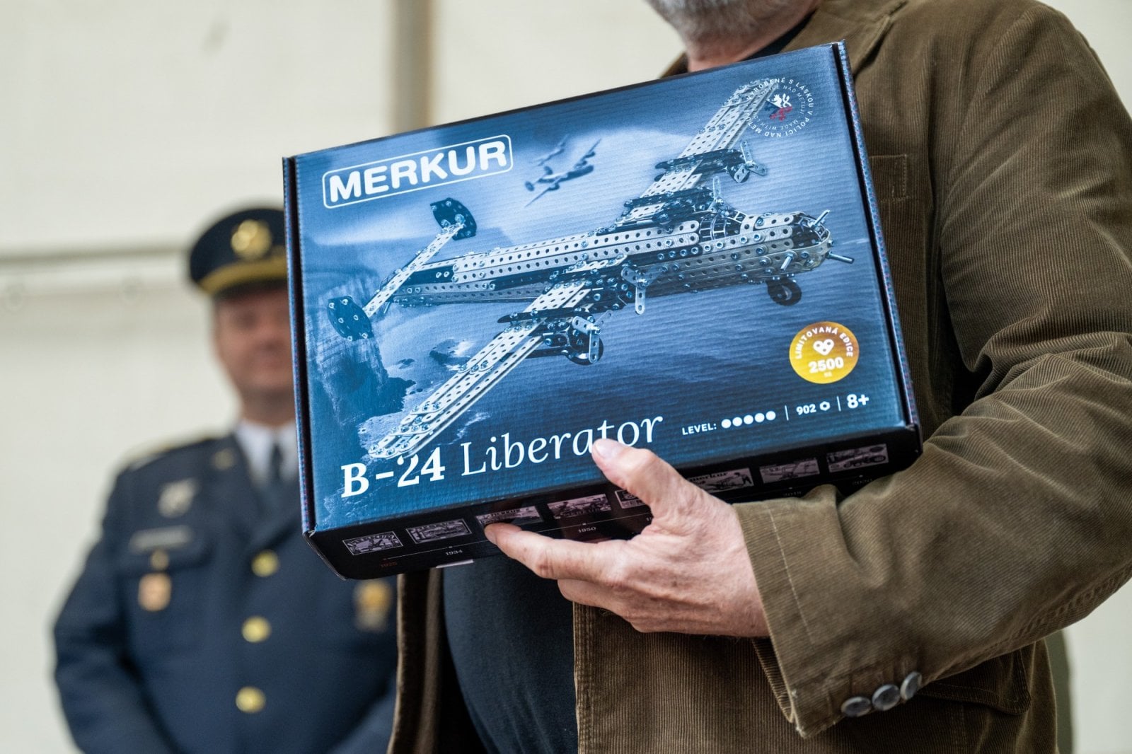 Představení výroční stavebnice Liberator B-24 od Merkuru