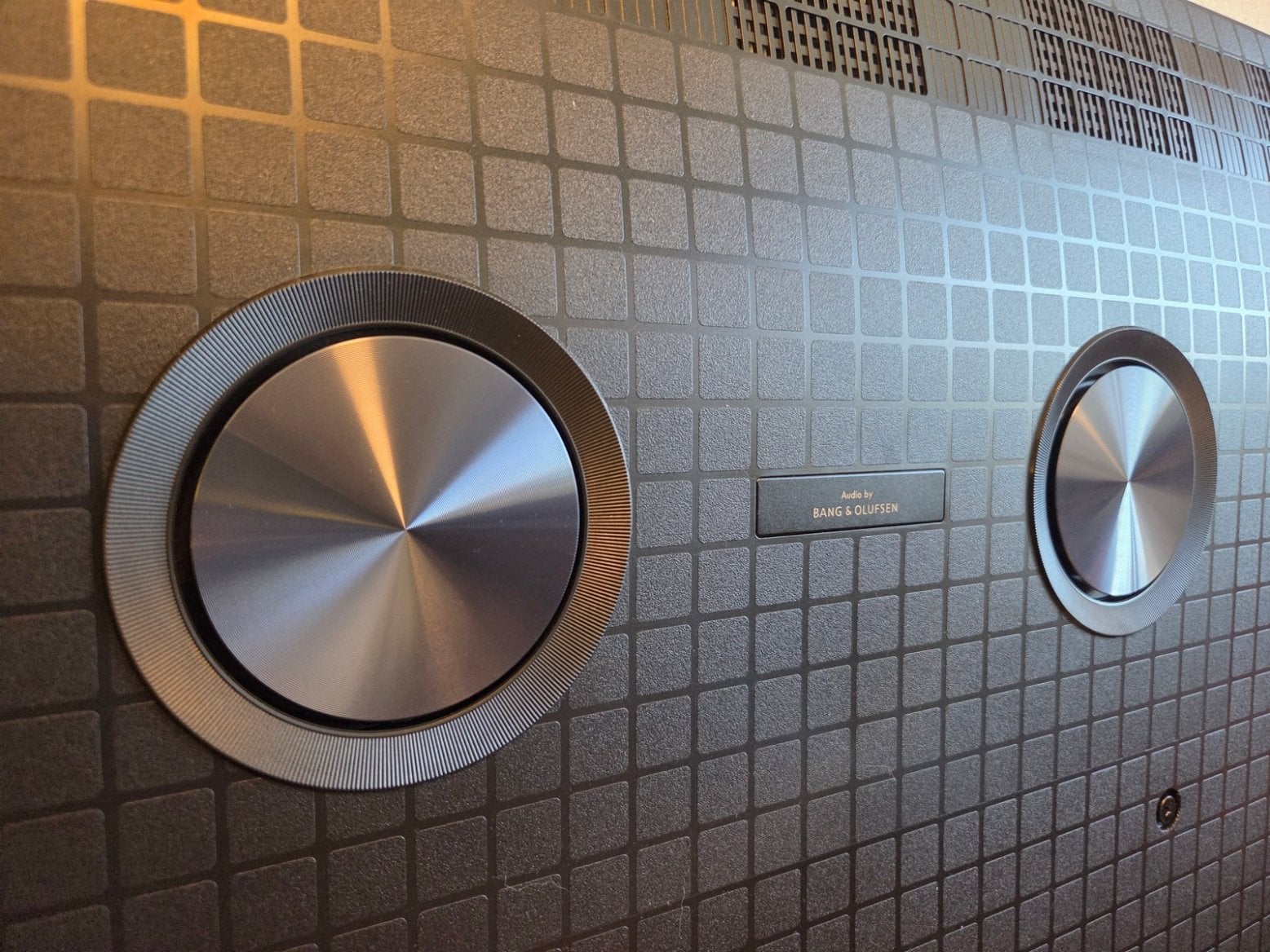 Chytrá televize TCL C7K s certifikací Bang & Olufsen