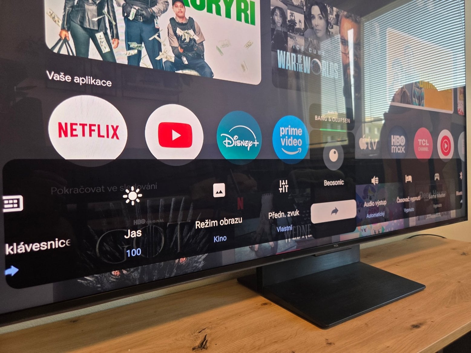 Chytrá televize TCL C7K