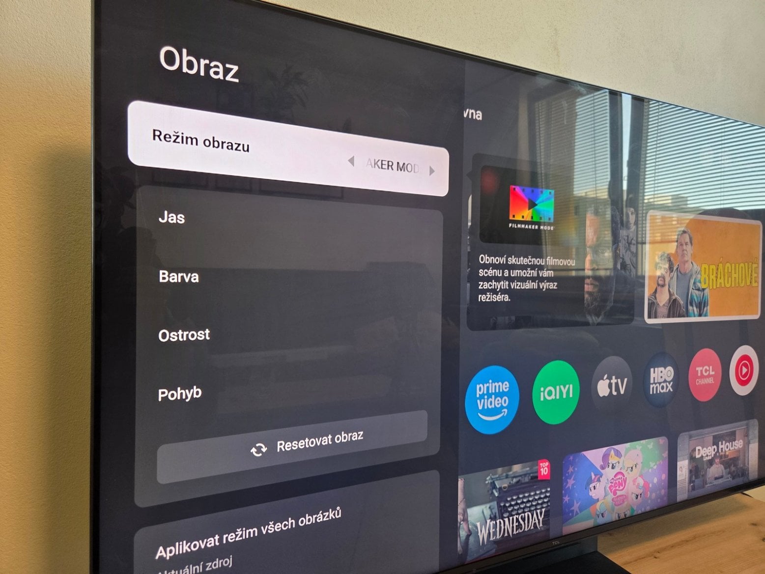 Chytrá televize TCL C7K