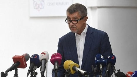 Náhledový obrázek - Babiš: Nikdy jsem v ruce živý policejní spis neměl