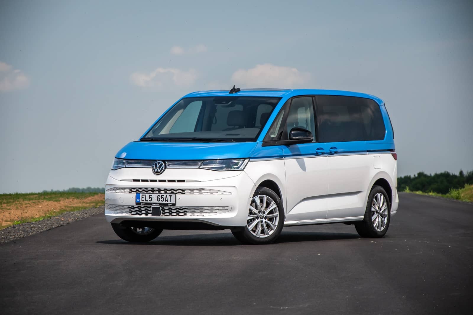 2022-05-vw-multivan-16.jpg