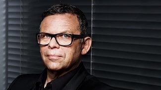 Náhledový obrázek - TZ: Peter Schreyer slaví již 10 let u automobilky Kia Motors