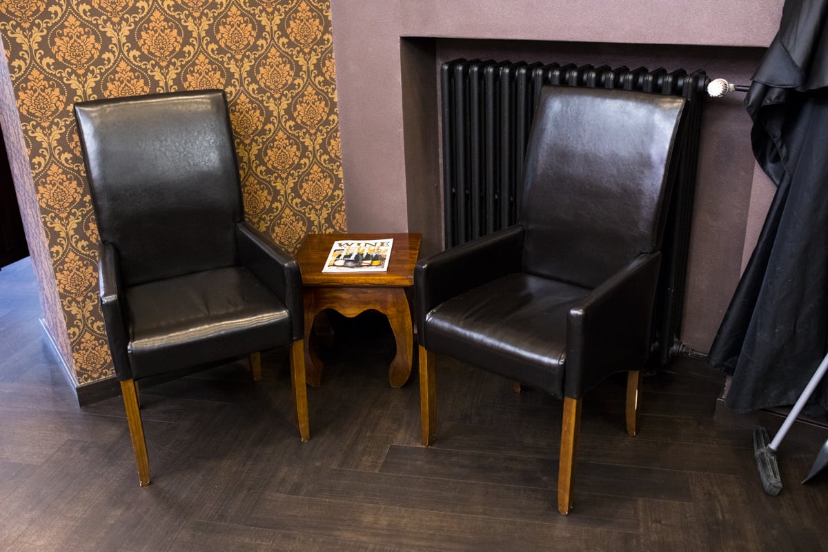 Exkluzivní služby i interiéry, to jsou salony Gentlemen Brothers